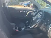 Used Nissan Qashqai N-Connecta 2016 White SUV