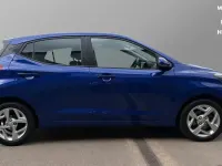 Used Hyundai i10 SE 84 HP (61 kW) 2023 Blue Hatchback