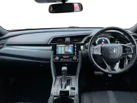 Begagnad Honda Civic SR 129 HK (94 kW) 2017 Röd Halvkombi