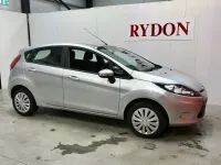 Used Ford Fiesta 70 HP (51 kW) 2010 Silver Hatchback