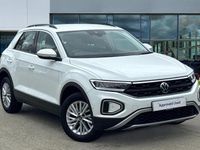 Used VW T-Roc Life 150 HP (110 kW) 2023 Pure white SUV
