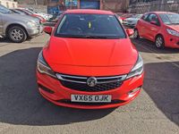 Used Vauxhall Astra SRi 136 HP (100 kW) 2015 Red Hatchback
