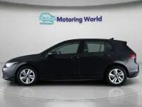 Używany VW Golf VIII S 115 KM (84 kW) 2023 Szary Hatchback