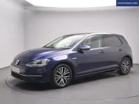 Used VW Golf VII SE 130 HP (95 kW) 2018 Blue Hatchback