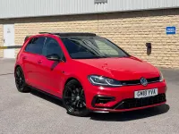 Used VW Golf VII R 310 HP (228 kW) 2018 Red Hatchback