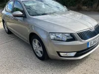 Used Skoda Octavia SE 140 HP (102 kW) 2014 Gold Estate