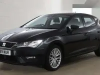 Usado Seat Leon SE Dynamic 2019 Negro Utilitario