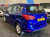 Used Ford B-MAX Zetec 125 HP (91 kW) 2016 Blue MPV
