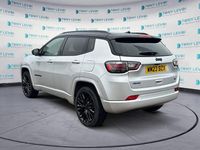 Used Jeep Compass 237 HP (174 kW) 2023 Silver/black SUV