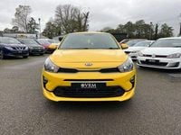 Used Kia Rio 83 HP (61 kW) 2021 Yellow Hatchback