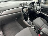 Second-hand Suzuki Vitara SZ-T 111 CP (81 kW) 2020 Gri SUV