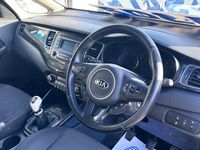 Used Kia Carens 135 HP (99 kW) 2014 Silver MPV