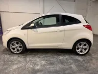 Used Ford Ka Zetec 69 HP (50 kW) 2015 White Hatchback