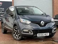 Used Renault Captur Dynamique 90 HP (66 kW) 2016 Blue SUV