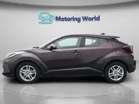 Used Toyota C-HR 122 HP (89 kW) 2023 Purple SUV