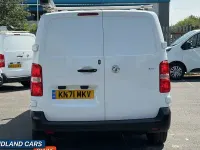 Used Vauxhall Vivaro 101 HP (74 kW) 2022 MPV