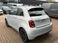 Nuevo Fiat 500e La Prima 85 kW (116 CV) 2026 Azul Utilitario
