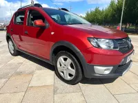Used Dacia Sandero Lauréate 90 HP (66 kW) 2013 Red Hatchback