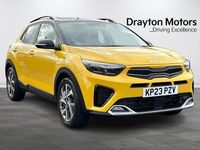 Used Kia Stonic GT-Line S 118 HP (86 kW) 2023 Yellow SUV