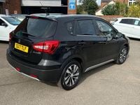 Usado Suzuki SX4 SZ-T 120 HP (88 kW) 2017 Preto Citadino