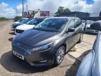 Usado Ford Focus Zetec 2018 Cinzento Carrinha