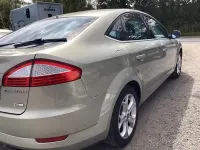 Used Ford Mondeo Titanium 130 HP (95 kW) 2009 Silver Hatchback