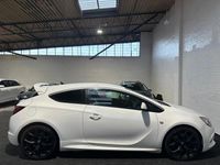 Used Vauxhall Astra GTC 2013 White Hatchback