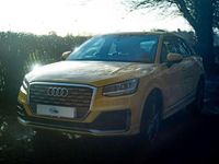 Usado Audi Q2 S-Line 116 CV (85 kW) 2019 Amarillo SUV
