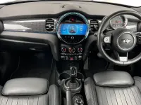 Used Mini Cooper Exclusive 134 HP (98 kW) 2022 Silver Hatchback