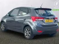 Begagnad Hyundai i20 SE 2018 Grå Halvkombi