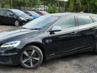 Usado Volvo V40 R-Design 2016 Preto Citadino