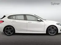 Usado BMW 118 M Sport 134 CV (98 kW) 2022 Blanco Utilitario