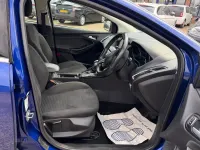 Usado Ford Focus Titanium 125 CV (91 kW) 2014 Azul Familiar