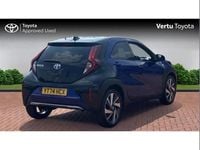 Used Toyota Aygo X 72 HP (52 kW) 2024 Blue SUV