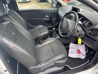 used Renault Clio 1.5 DYNAMIQUE TOMTOM DCI 3d 88 BHP