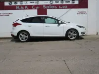 Used Ford Focus Zetec 125 HP (91 kW) 2015 White Hatchback