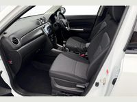 New Suzuki Vitara 127 HP (93 kW) 2025 White SUV