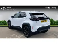 Used Toyota Yaris Cross Design 113 HP (83 kW) 2025 White SUV