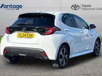 Used Toyota Yaris Design 113 HP (83 kW) 2024 White Hatchback
