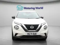 Usado Nissan Juke N-Connecta 114 HP (83 kW) 2022 Branco SUV