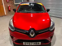 Used Renault Clio Dynamique 75 HP (55 kW) 2017 Red Hatchback