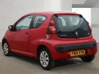 Used Peugeot 107 Access 68 HP (50 kW) 2014 Red Hatchback