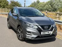 Used Nissan Qashqai N-Connecta 110 HP (80 kW) 2017 Grey SUV