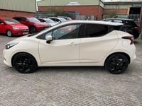 Used Nissan Micra N-Connecta 90 HP (66 kW) 2017 White Hatchback