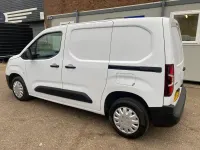 Gebraucht Vauxhall Combo 2022 Weiß Van / Kleinbus