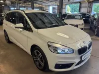 Used BMW 218 Sport Line 147 HP (108 kW) 2017 Estate
