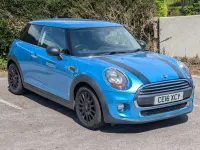 Begagnad Mini ONE Hatch 102 HK (75 kW) 2016 Blå Halvkombi