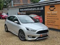Used Ford Focus ST-Line 140 HP (102 kW) 2018 Silver Hatchback