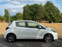 Used Toyota Yaris 2015 White Hatchback