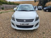 Usado Suzuki Swift SZ4 82 HP (60 kW) 2025 Branco Citadino